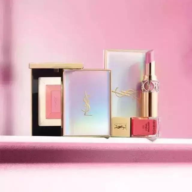 粉粉粉粉粉粉出屏幕的樱花限定来啦，看过就算买过！