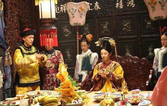 袁枚对饮食的贡献,袁枚的随园食单图片