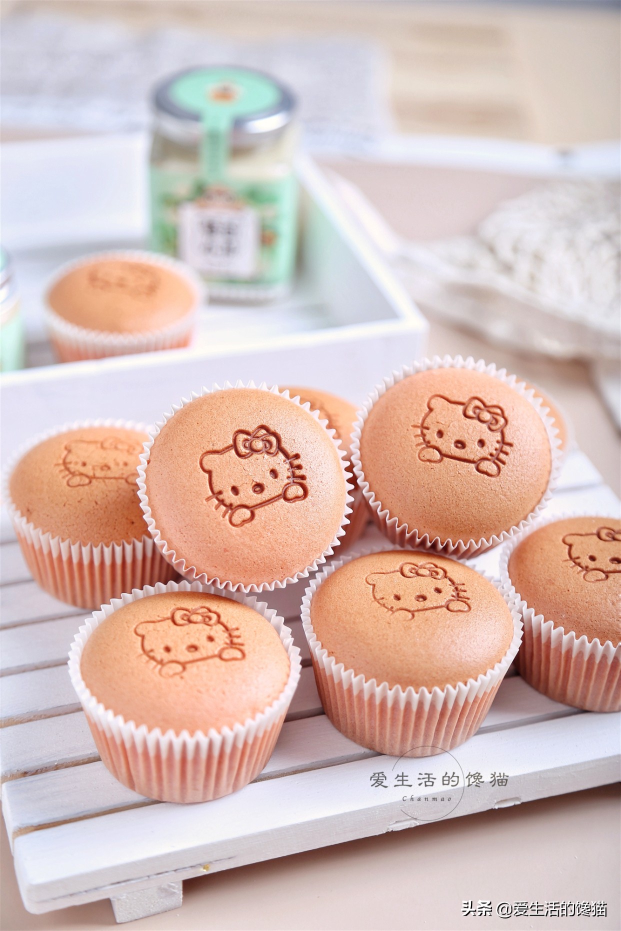 蜂蜜蛋糕完全不腻,蜂蜜纸杯蛋糕怎么做不回缩