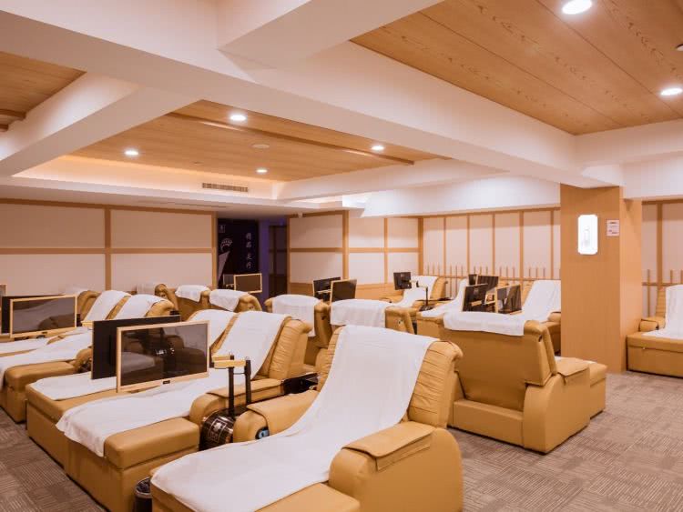 南京团购汗蒸温泉,南京蓝鲸湾温泉洗浴中心