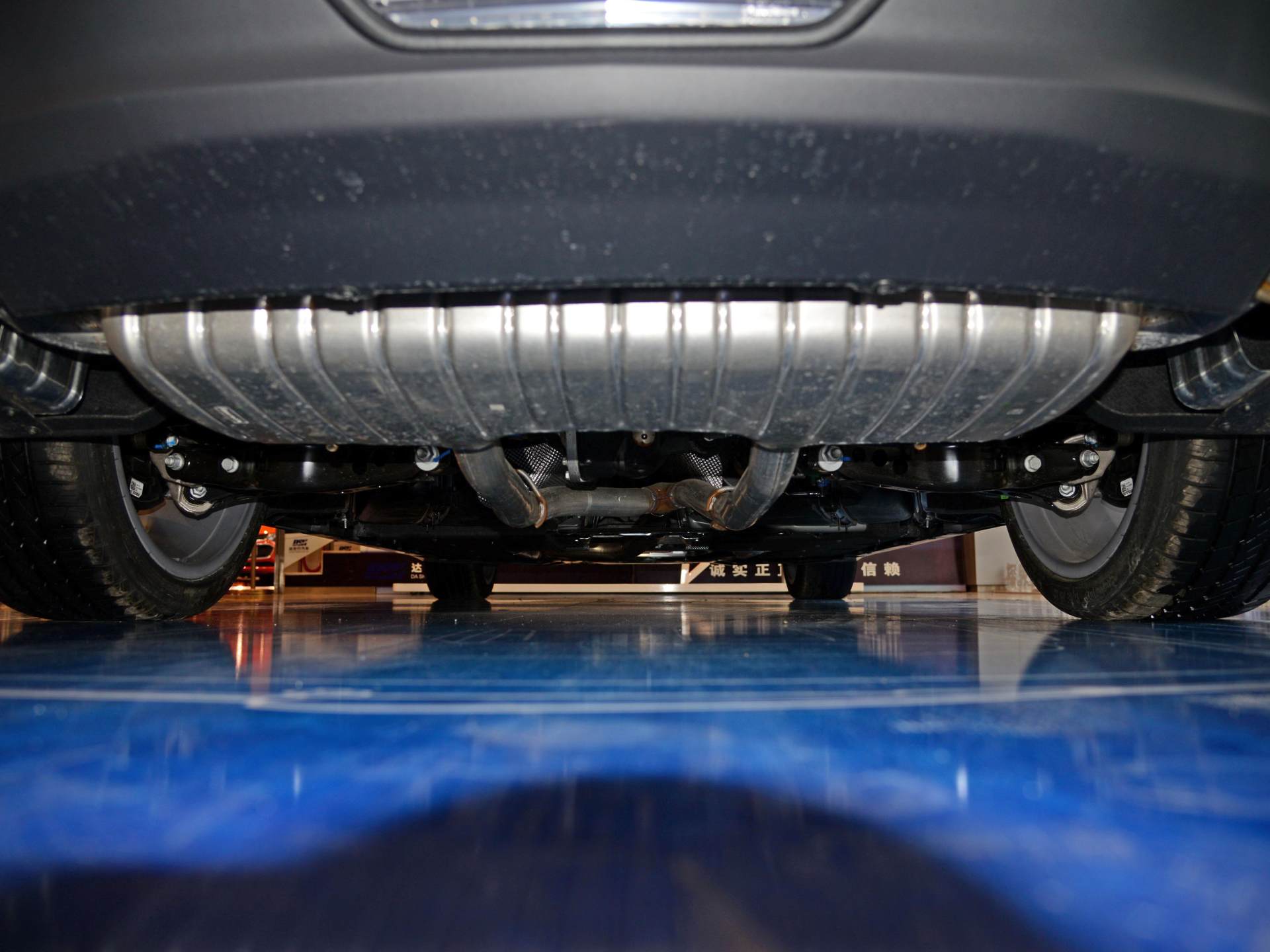 雪佛兰科迈罗funnycar,雪佛兰科迈罗新款街拍