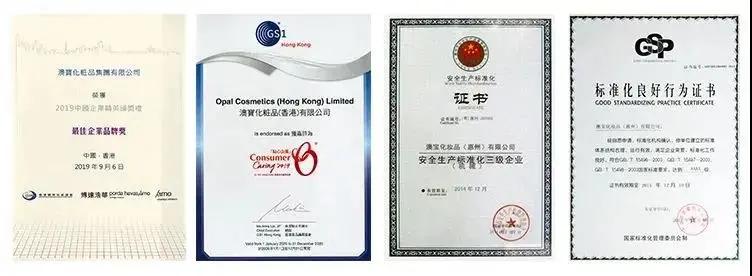 头发发质很蓬松而且很毛躁 (头发稀少不蓬松出油还厉害)