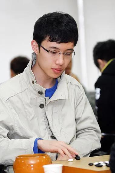 断网，滑标，鼠标失灵，死机，世界大赛连续遭遇尴尬