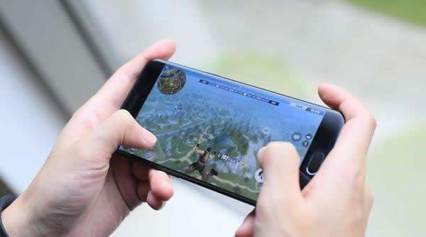 安卓版手机可以玩电脑版的吃鸡,手机吃鸡可以和电脑版一起玩