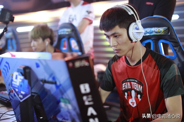 失散多年的兄弟现场版,失散多年的兄弟完整版