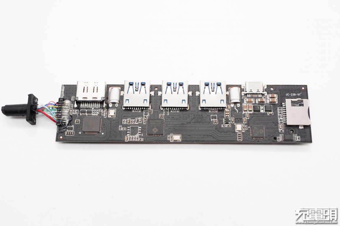 米物type-c扩展器拆解,米物扩展坞和小米扩展坞