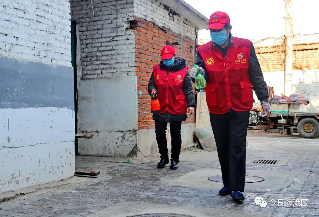 与疫情过招，把防控网织密织牢