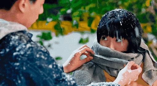 围巾女冬季百搭彩虹格子,冬季高级感彩虹围巾