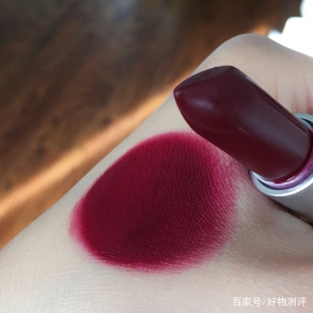 不得不爱！超适合秋冬的气质姨妈色口红！