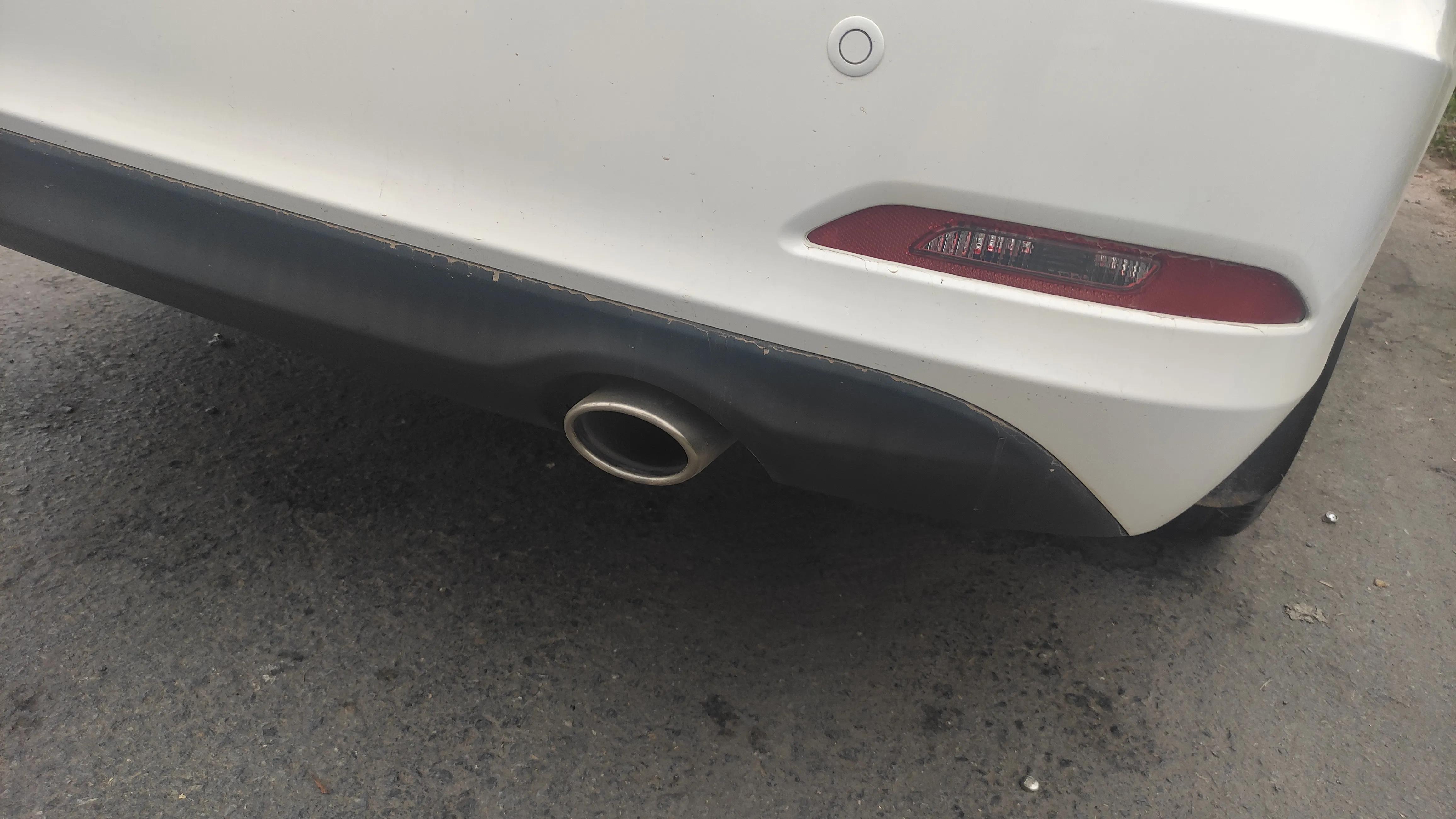 逸动豪华手动版,逸动手动豪华版白色