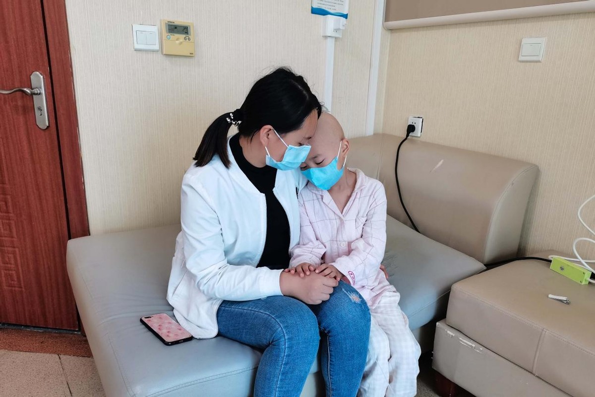 8岁女孩身患罕见重病,河南8岁女童罕见病