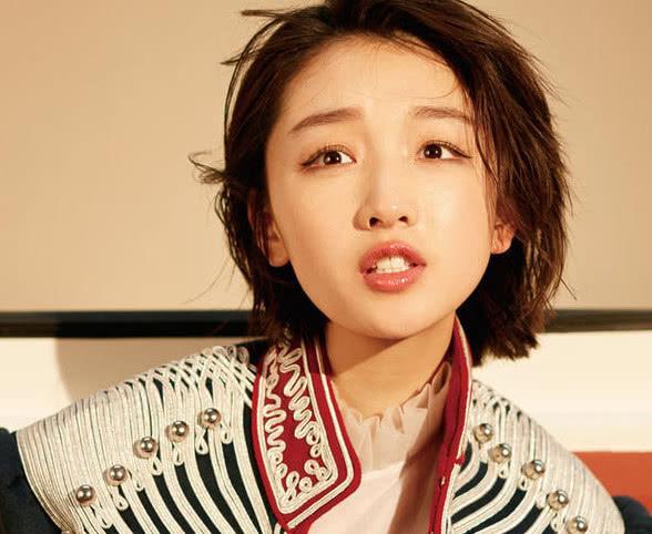 90后暖妹,周冬雨座驾盘点