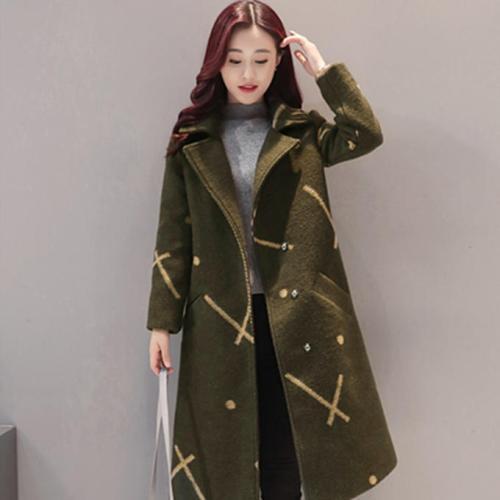 女生外套扣子在左边还是右边,女士大衣扣子在左边还是右边