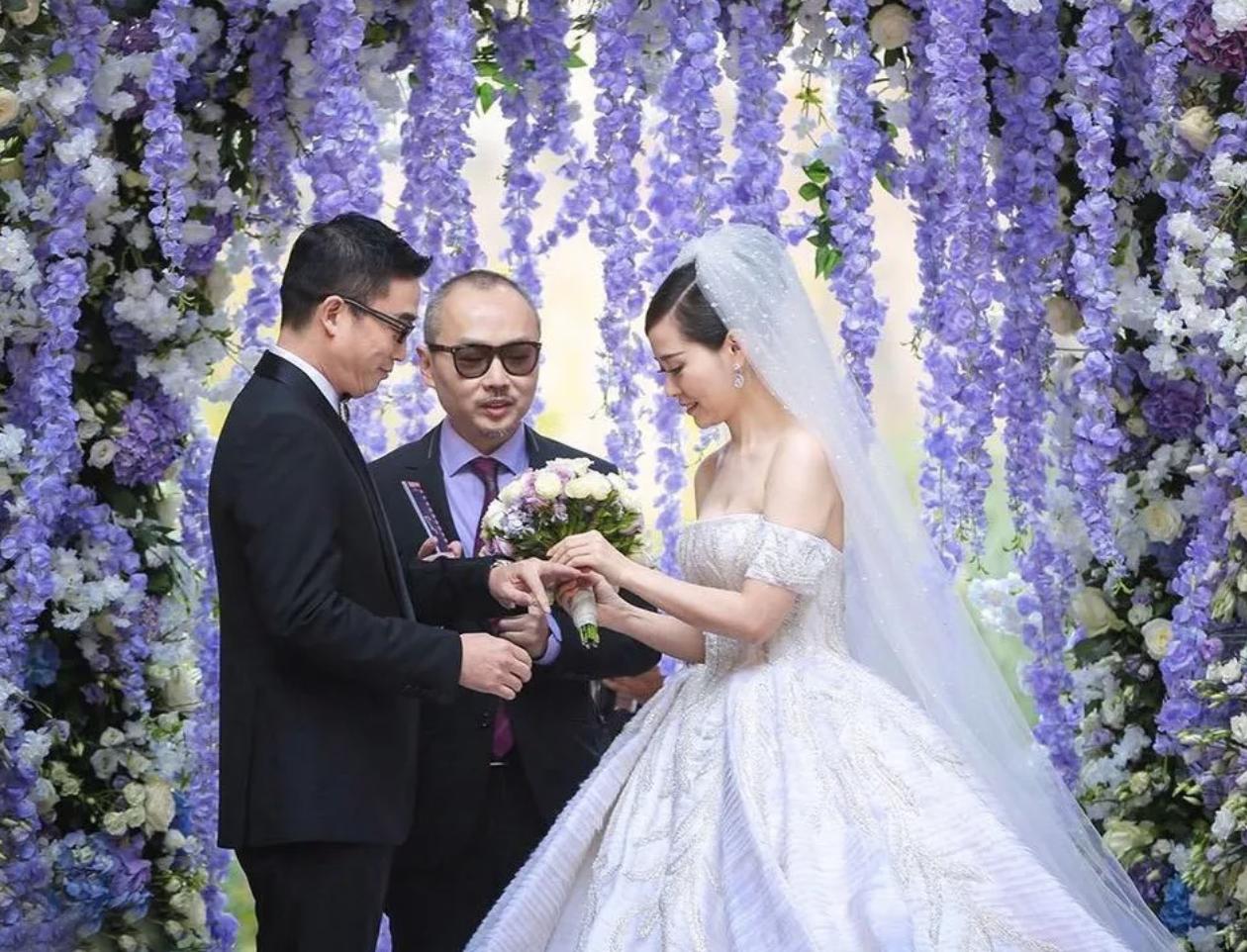 张靓颖离开冯轲后发展怎么样,张靓颖和冯轲现在近况