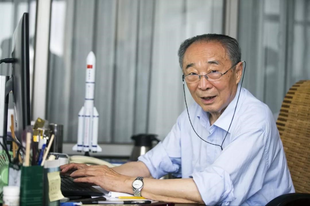 泰斗!辽宁86岁院士:确保我国第一艘核潜艇成功潜水!钱学森致信:“您真是立了大功”!