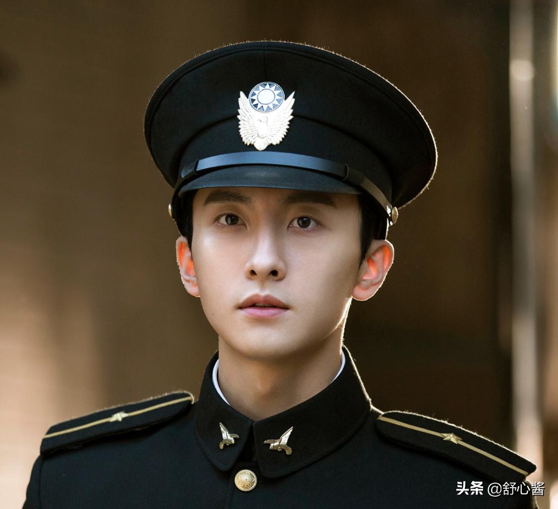 《隐秘而伟大》为什么好看？三场“不起眼”的群架，各有深意