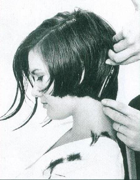 沙宣不对称式,沙宣不对称发型