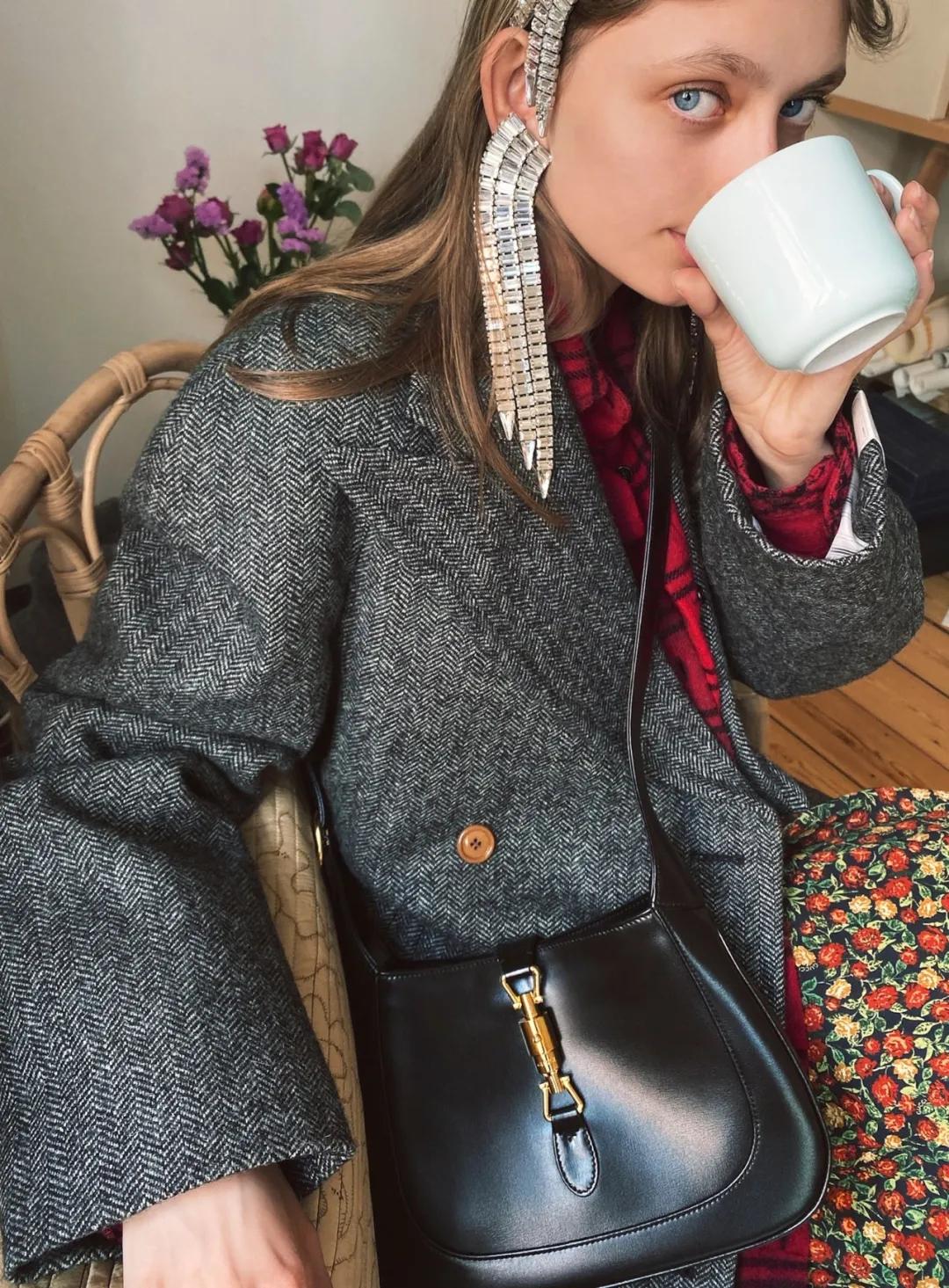 lv秋冬大秀宣传片,lv2022秋冬广告