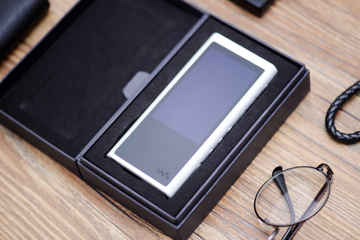 浸入灵魂的天籁，索尼NW-ZX300A深度测评