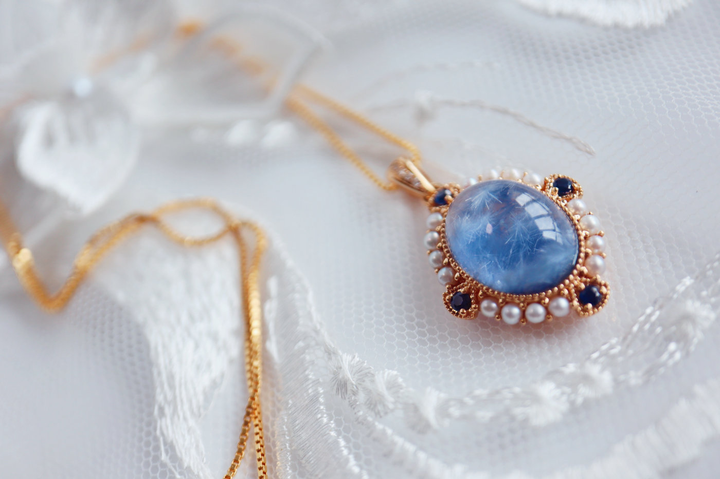 晶石发晶,五彩晶石发晶