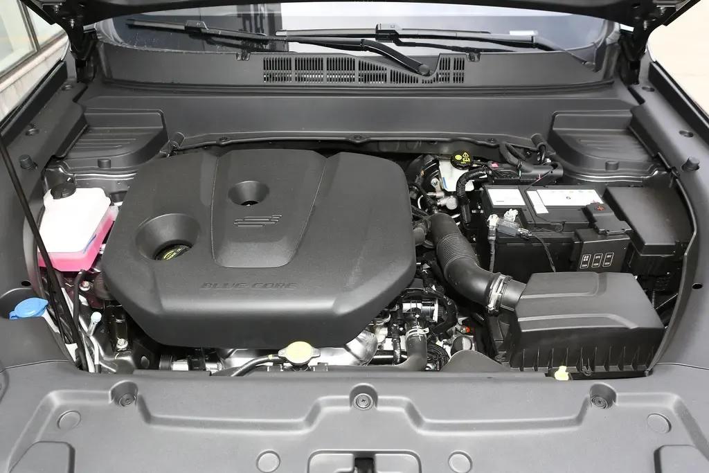 长安欧尚x5与哈弗m6哪个好,长安欧尚x5和哈弗m6谁更值得入手