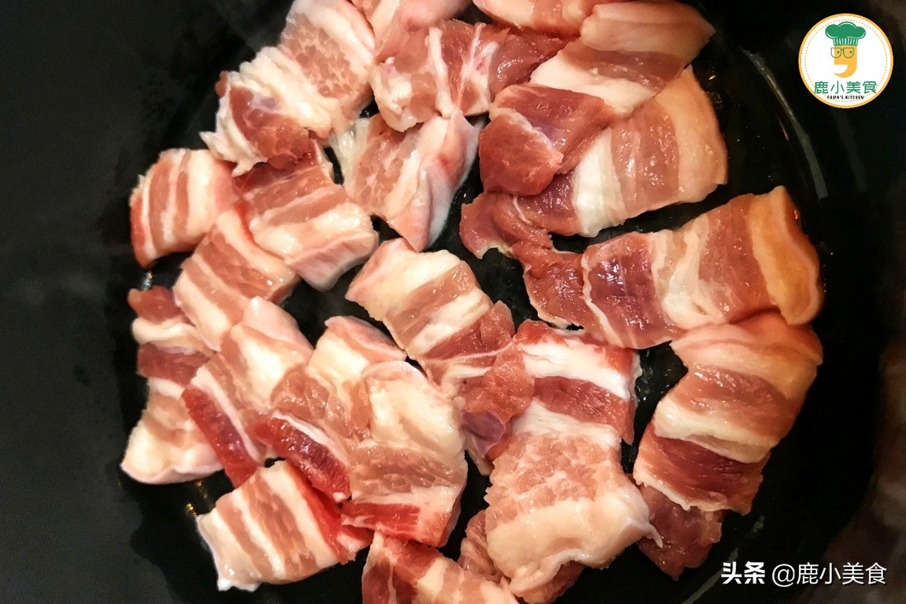 红烧肉柴硬难嚼的原因,红烧肉五花肉需要焯水吗