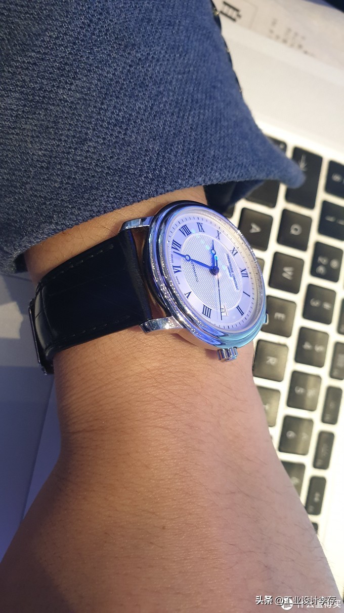 康斯登男表fc-303,康斯登fc303机芯