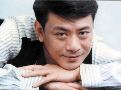 轰动香港乐坛的一首金曲,哪首歌奠定了香港乐坛的巅峰