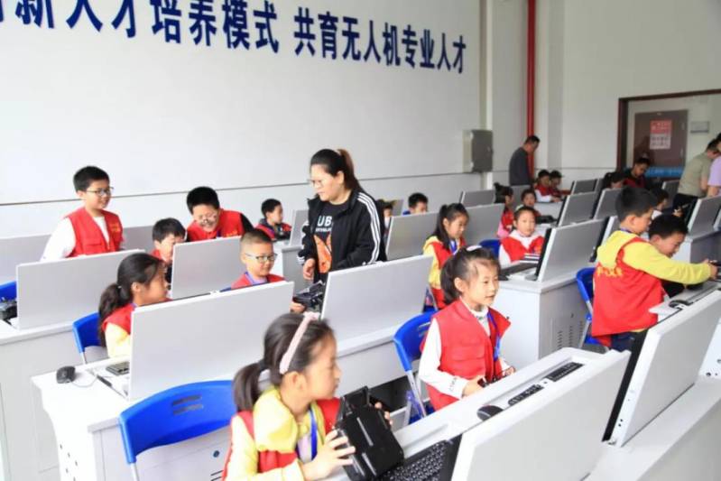 盐城晚报小记者,盐城晚报小记者文章