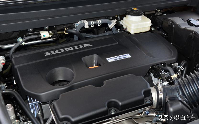 发动机2.0t和2.0l哪个更省油,发动机2.0和3.0差距