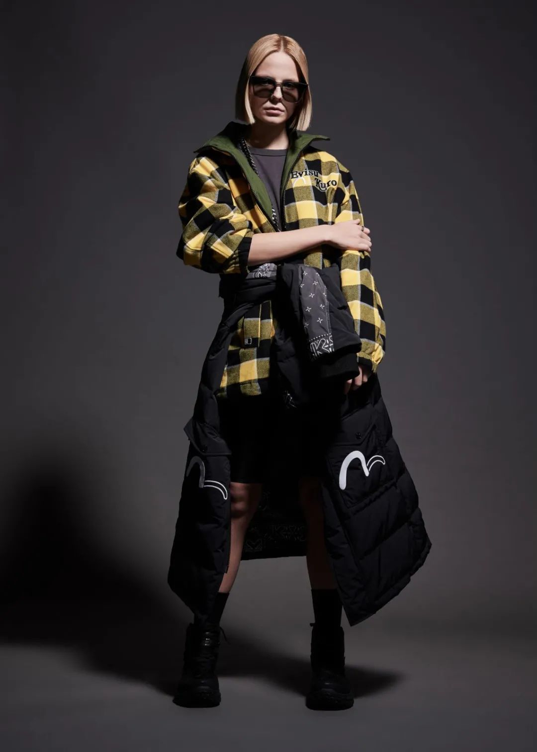 三吉彩花代言衣服,三吉彩花和李宁