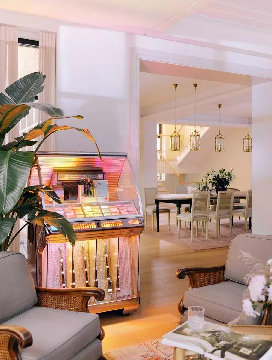 雨神萧敬腾的台北豪宅,雨神萧敬腾最近在成都哪