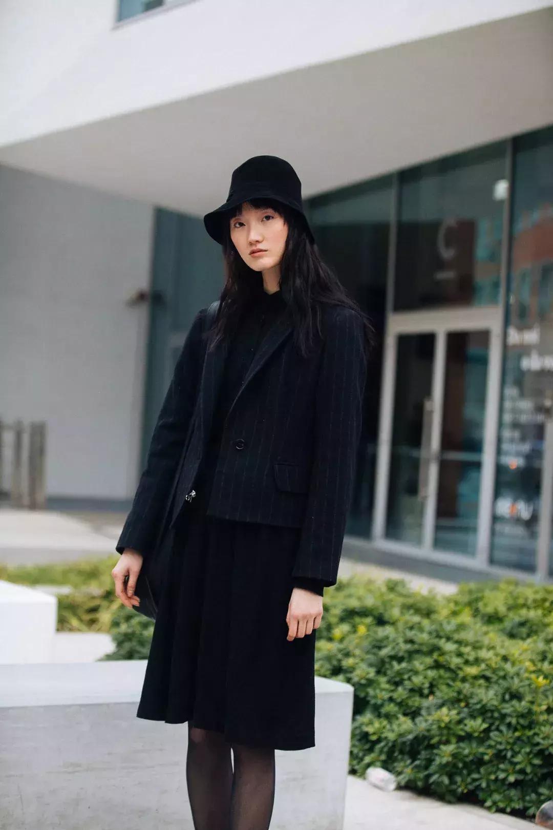 今年夏天这么穿立刻显瘦20斤,130斤穿什么样的外套显瘦