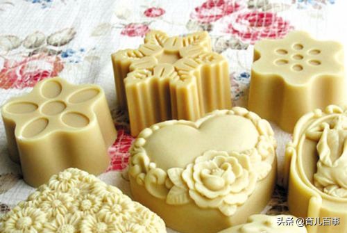 母乳太多怎么办,哺乳期间奶水太多了怎么办