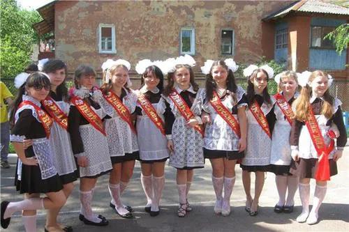 趣味盘点:这17个国家小学生校服