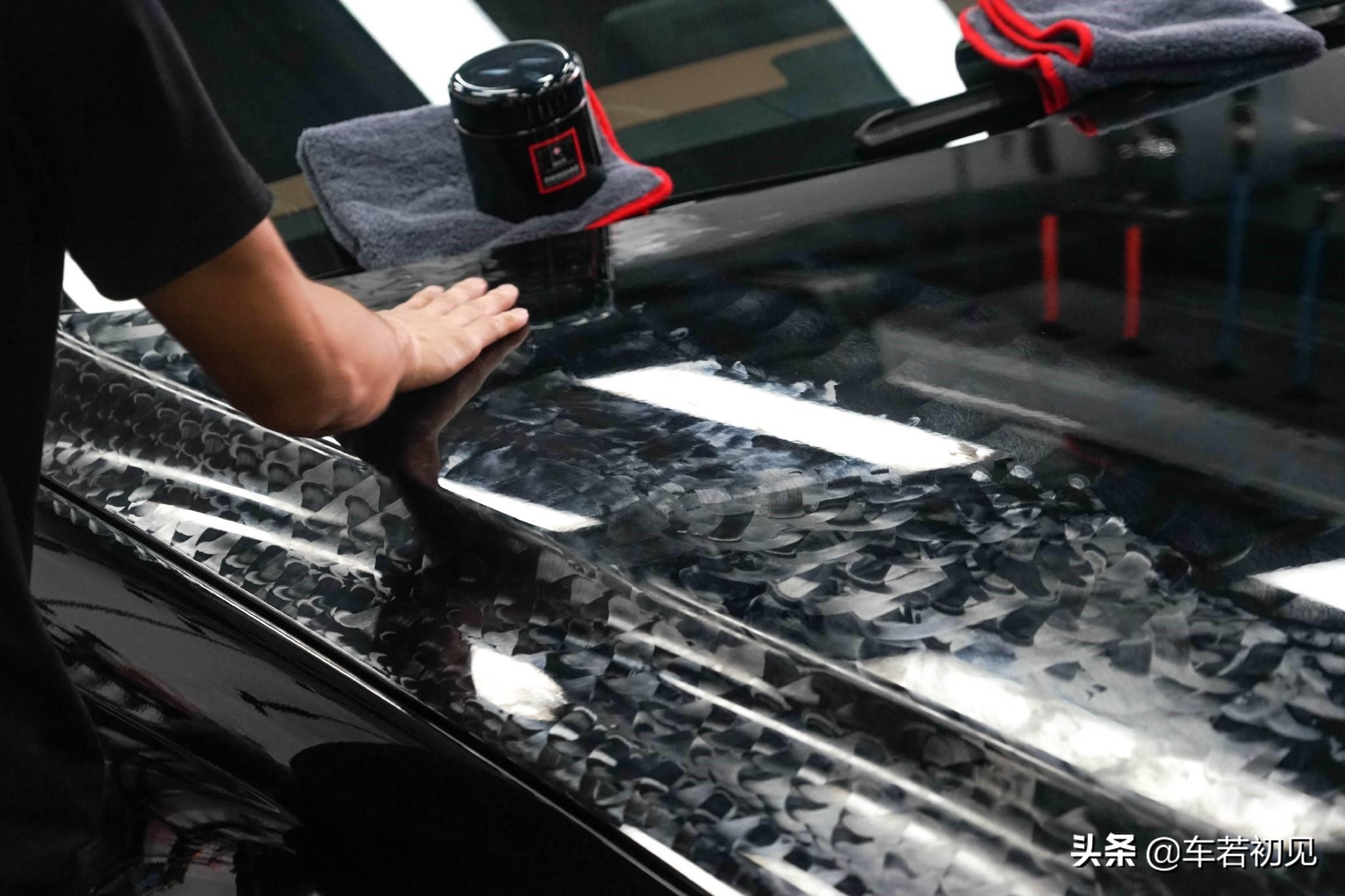 汽车打蜡和镀晶有啥区别,汽车打蜡比较好还是镀晶比较好