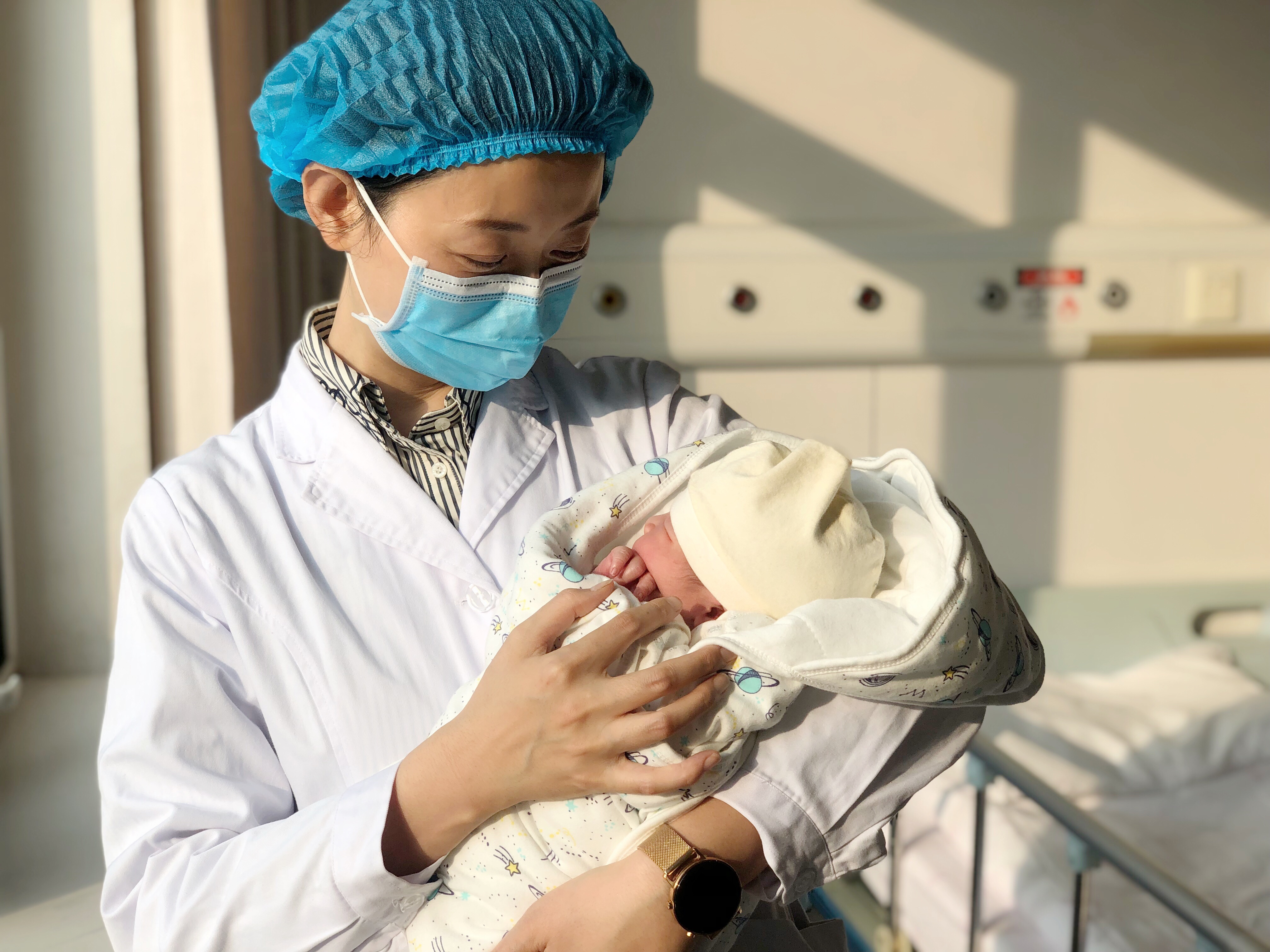 西北妇幼保健院每年试管婴儿多少例,西北最好的试管婴儿