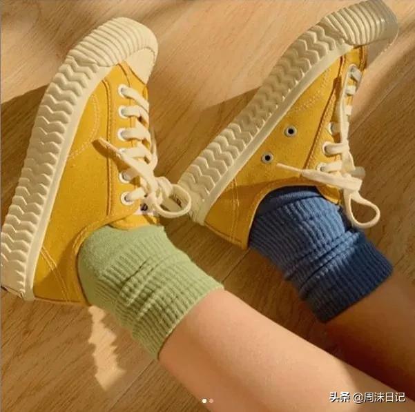 孟美岐同款连体鞋,孟美岐穿新百伦鞋子