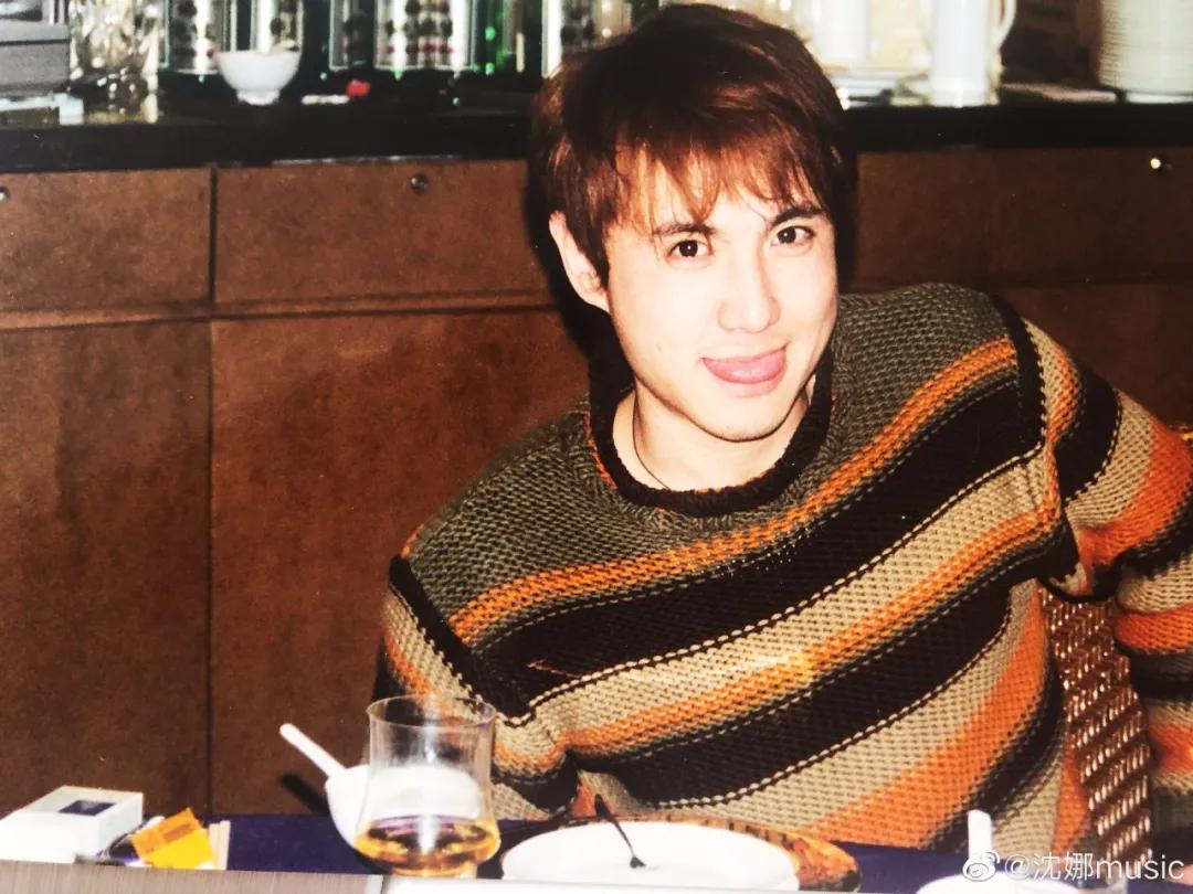 沈腾小时候最新视频,沈腾小时候照片