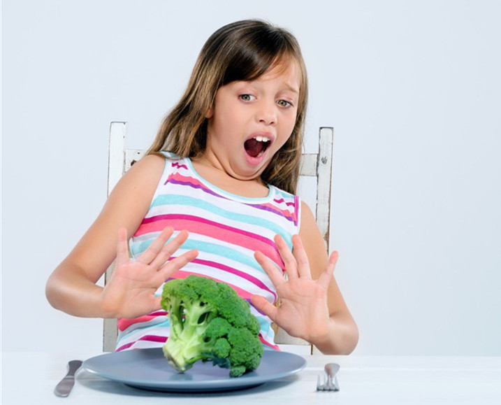 孩子不喜欢吃菜是因为过敏吗,孩子不喜欢吃蔬菜只吃肉