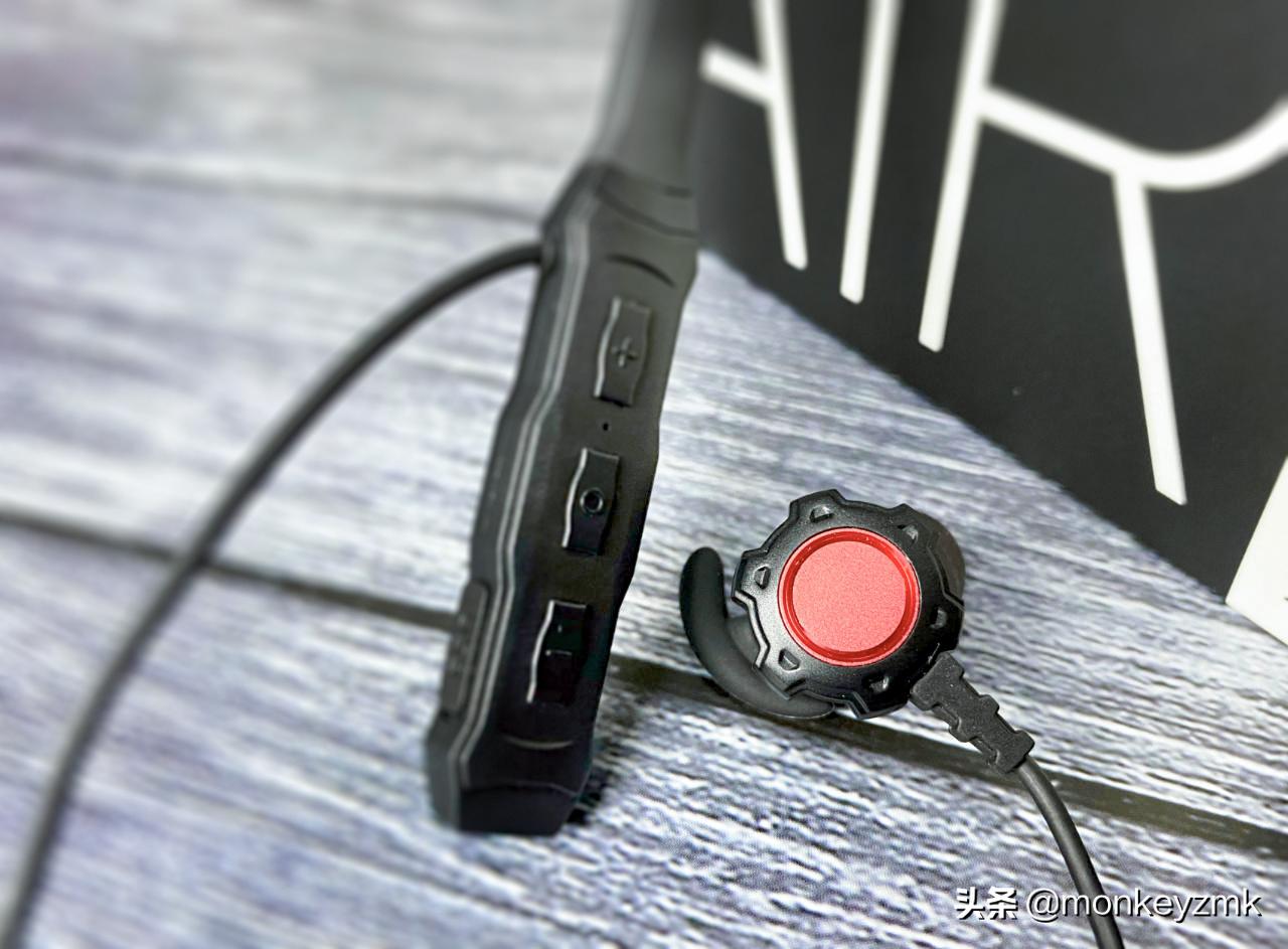 吃鸡快人一步:维迪声ES12挂脖式蓝牙游戏耳机体验评测