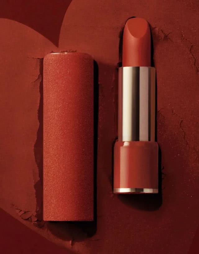 日常显白的口红有什么色号,口红推荐显白的色号有哪些