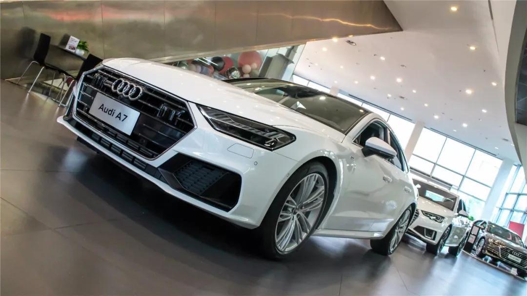 奥迪全新a7价格,2020款全新奥迪a72.0t