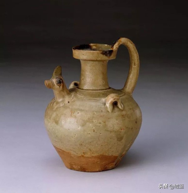 魏晋时期的文房器用：“一点如漆”的仲将墨与韦诞笔、紫纸