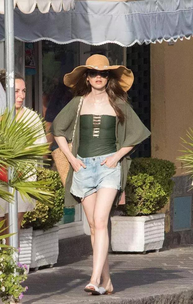 不同身材怎么选连衣裙,如何根据身材选裙子