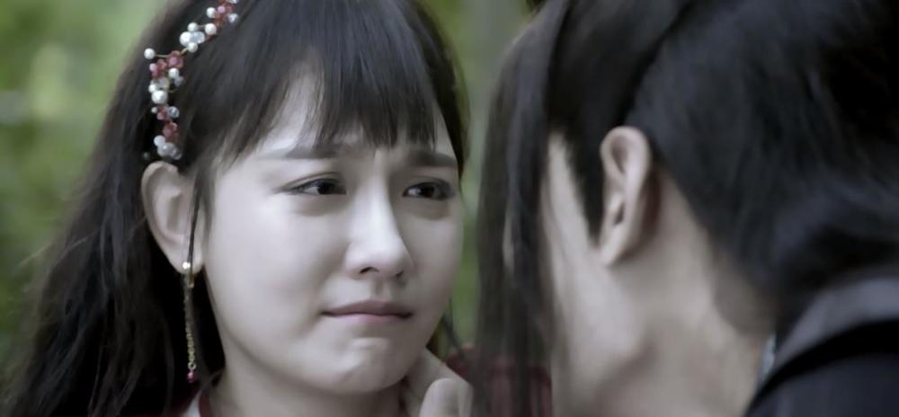 呕了……看完这部《新白蛇传》,我想向“四千年美女”道歉