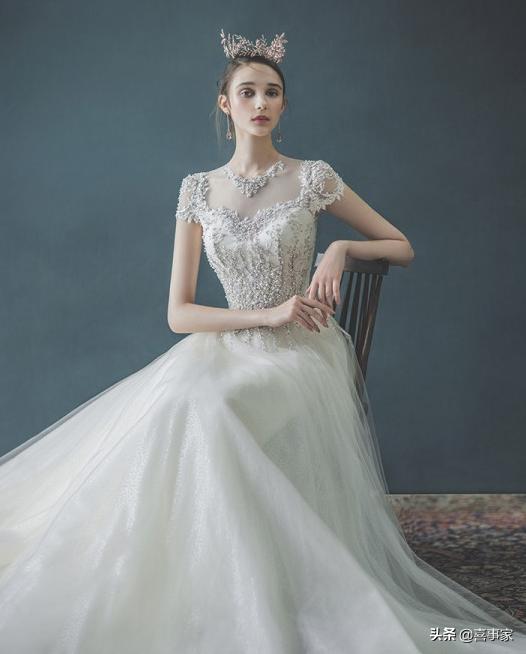 河南订婚男方需要准备什么东西,订婚时男方需要准备哪些东西呢