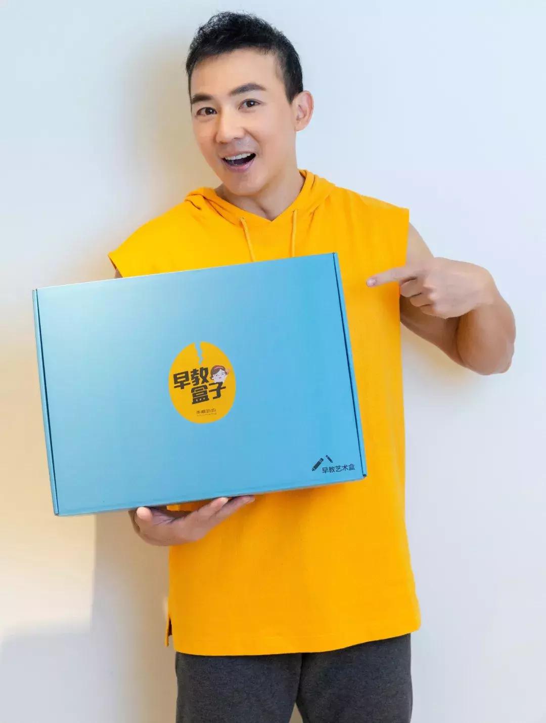 小泡芙刘畊宏跟妈妈视频,小泡芙刘畊宏和妈妈连线