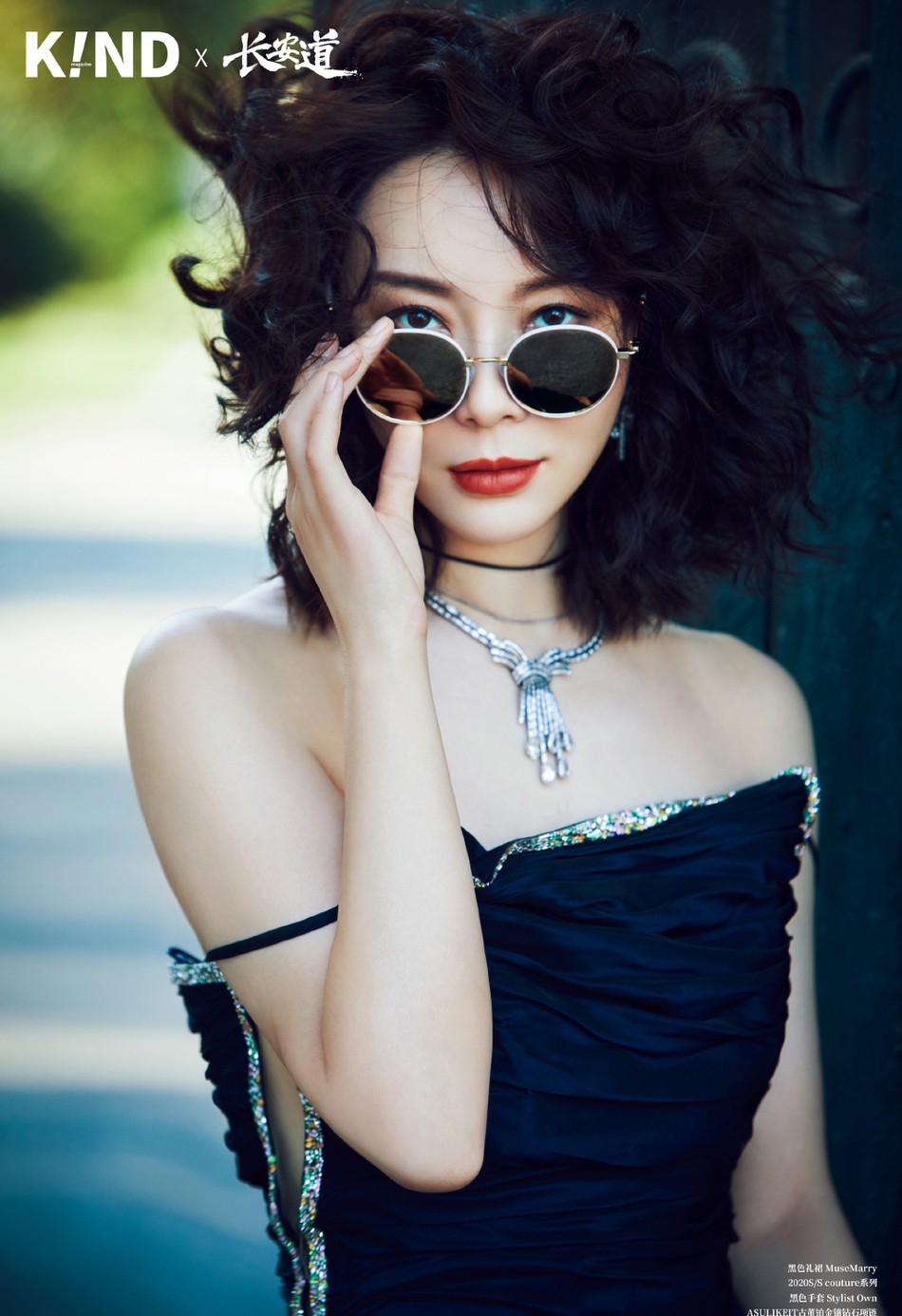 秦岚陈数惊艳写真照片,陈数黑白风唯美瑜伽写真