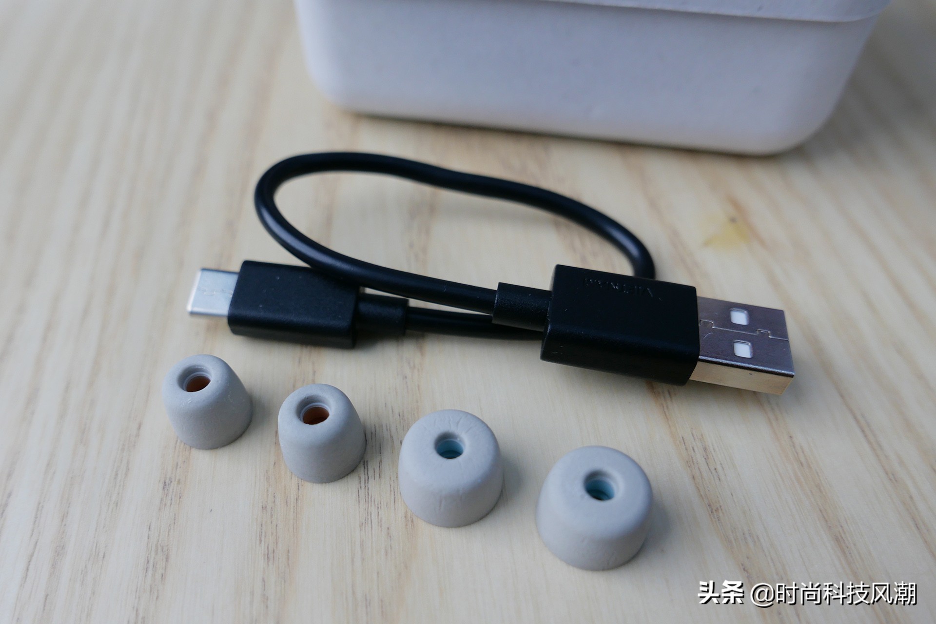 索尼降噪耳机wf1000xm4评测,索尼wf-1000xm4降噪耳机评测视频